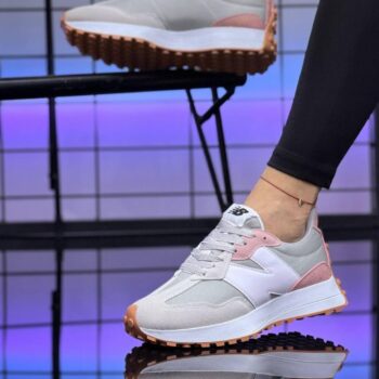 NEW BALANCE ЦВЯТ: СИВО С ПУДРА